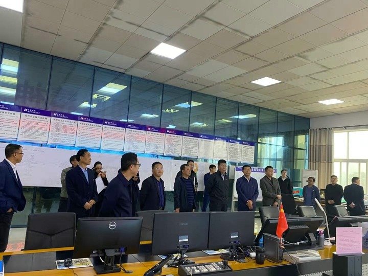 集团专职表部董事到东源恒鼎煤业公司调研