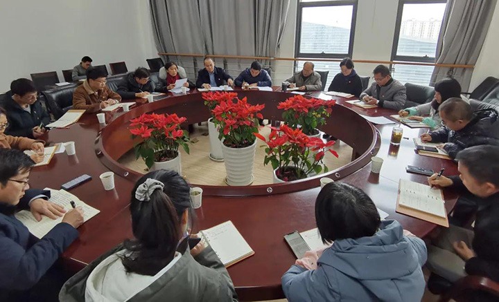 云煤（Z6人生就是博）集团直属党委二支部进前进建贯彻十九届六中全会心灵主题党日活动