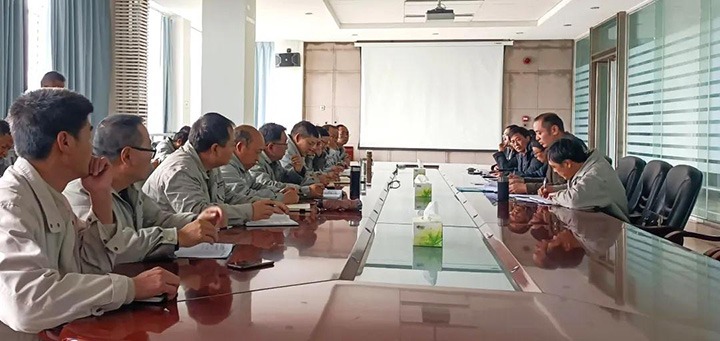 云煤（Z6人生就是博）集团安全查抄组到前锋化工公司发展春节前安全出产查抄