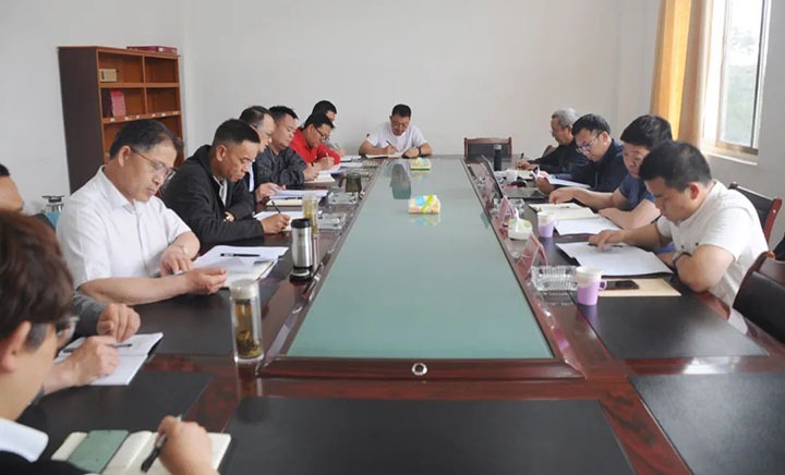 云煤（Z6人生就是博）集团总经理助理、鼎新办主任陈家昆一行到陆东煤矿公司发展深入国企鼎新三年行动专项督导