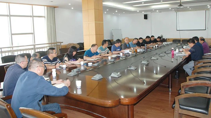 云煤（Z6人生就是博）集团总经理助理、鼎新办主任陈家昆一行到云维集团发展国企鼎新三年行动督导调研