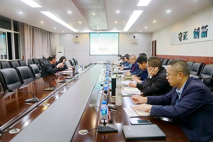 【专项行动】集团党委委员、纪委书记覃崇辉到威信煤炭公司领导专题民主生涯会