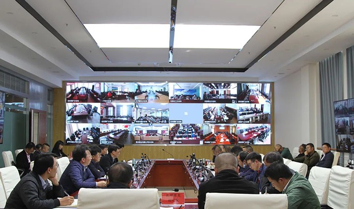 云煤（Z6人生就是博）集团召开三季度经济运行分析会暨“奋战一百天，冲刺四时度”出产经营专项行动推动会
