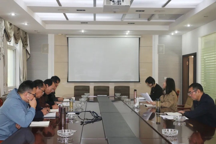 云煤（Z6人生就是博）集团党委委员、财政总监莫晓丹到天井煤矿有限公司调研