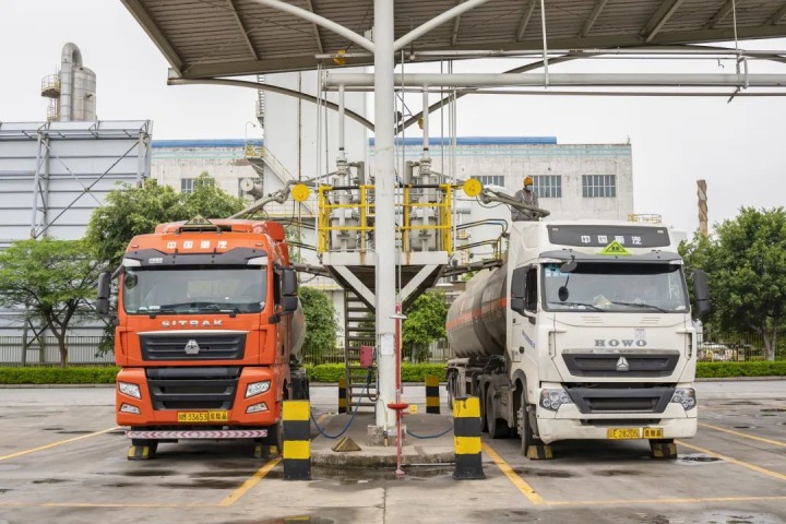 解化化工分公司实现甲醇精馏低乙醇高品质出产