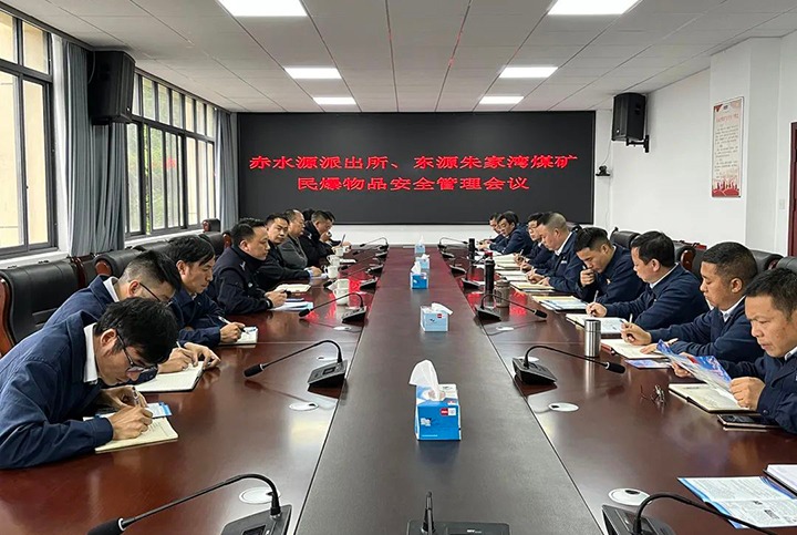 【云煤简讯】镇雄县公安局、生态环境局到镇雄煤业公司发展环境；すぷ骰幔锇用嚎蠊旧端⑿卵∶撼Ц⊙∠低