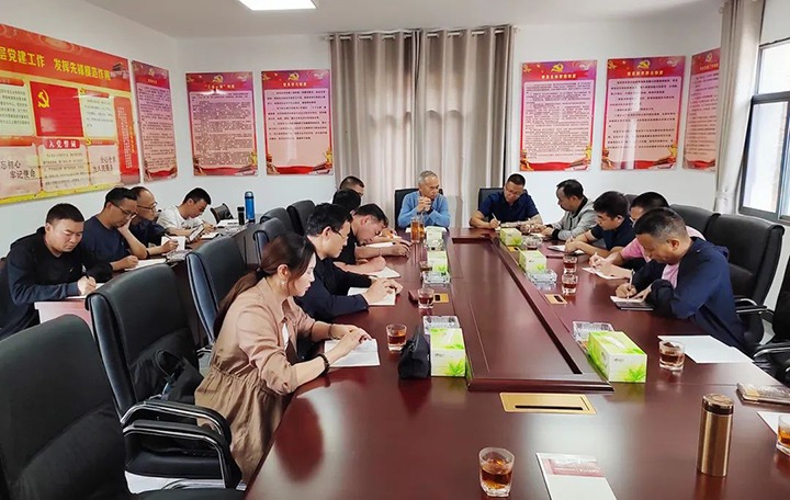 【云煤简讯】可保煤矿公司与向阳煤矿公司召开互换座谈会｜镇雄煤业公司第八届职工活动会开幕｜金发煤业公司发展廉政警示教育活动