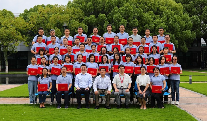 【聚焦云煤】云煤（Z6人生就是博）集团财政、审计人员顺利实现云南省第一期管帐领武士才造就项目