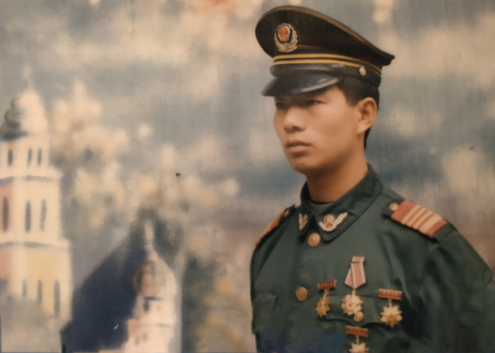 7.解化 李伟1.jpg